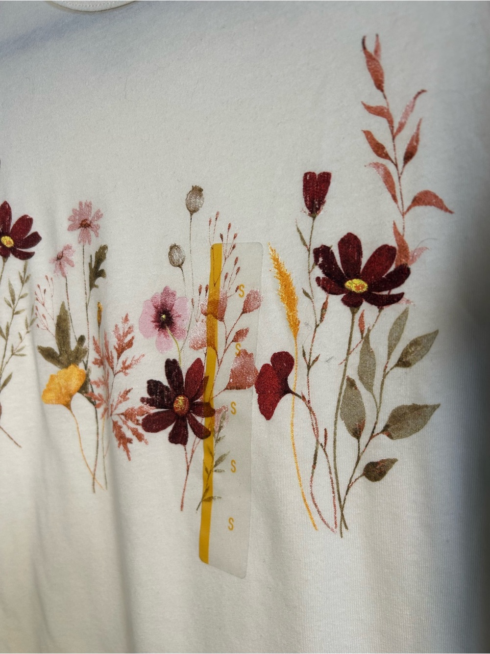 NWT Women’s Small Ivory Cottagecore Wildflower Relaxed Fit Casual T-shirt - Picture 4 of 6